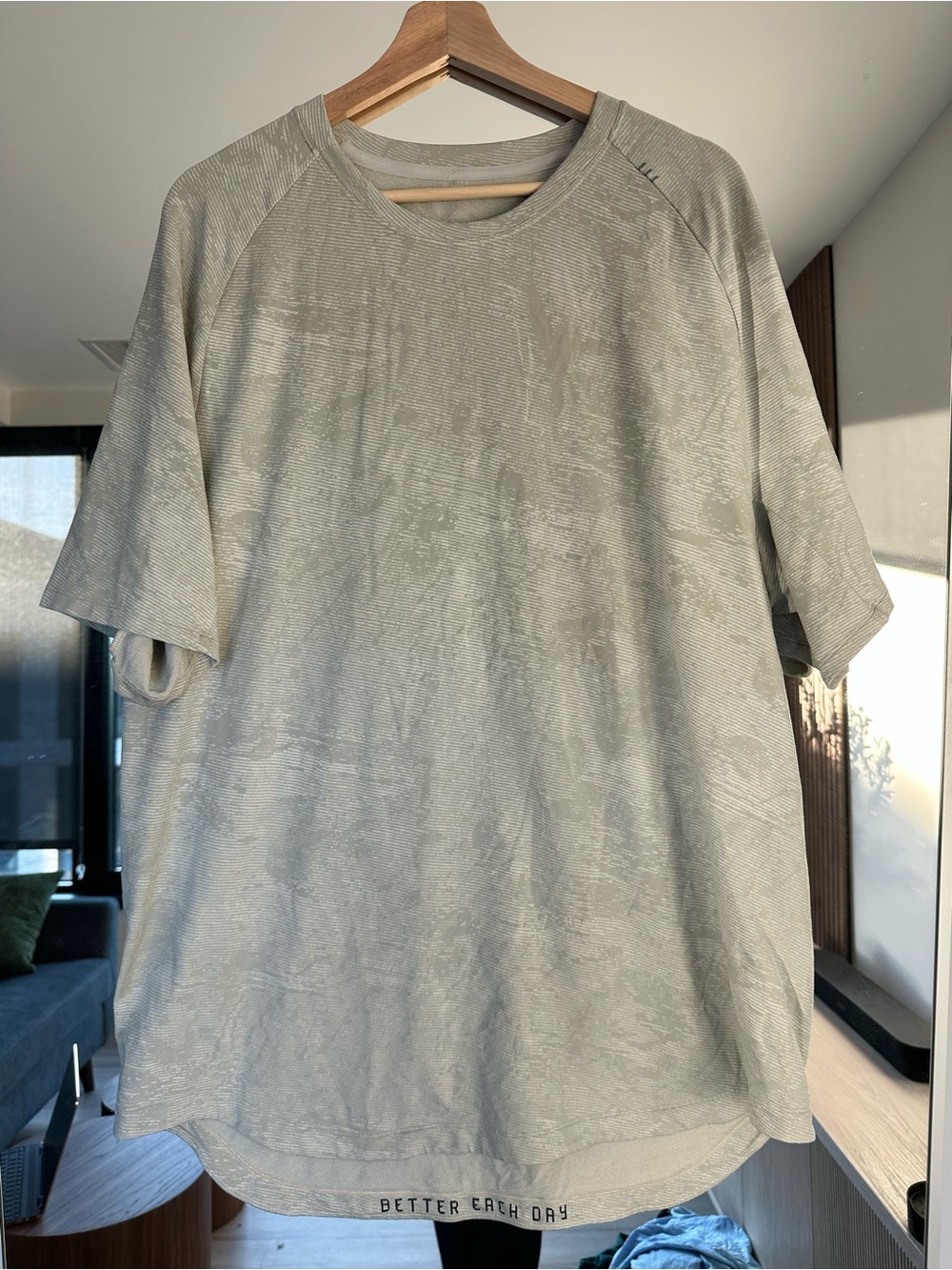 lululemon athletica Men's Short-Sleeve Tee — Cream Camo